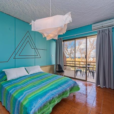 The Bongos - Socially Conscious Rooms, Part Of The Room Rate Goes To Charity Platanés Kültér fotó