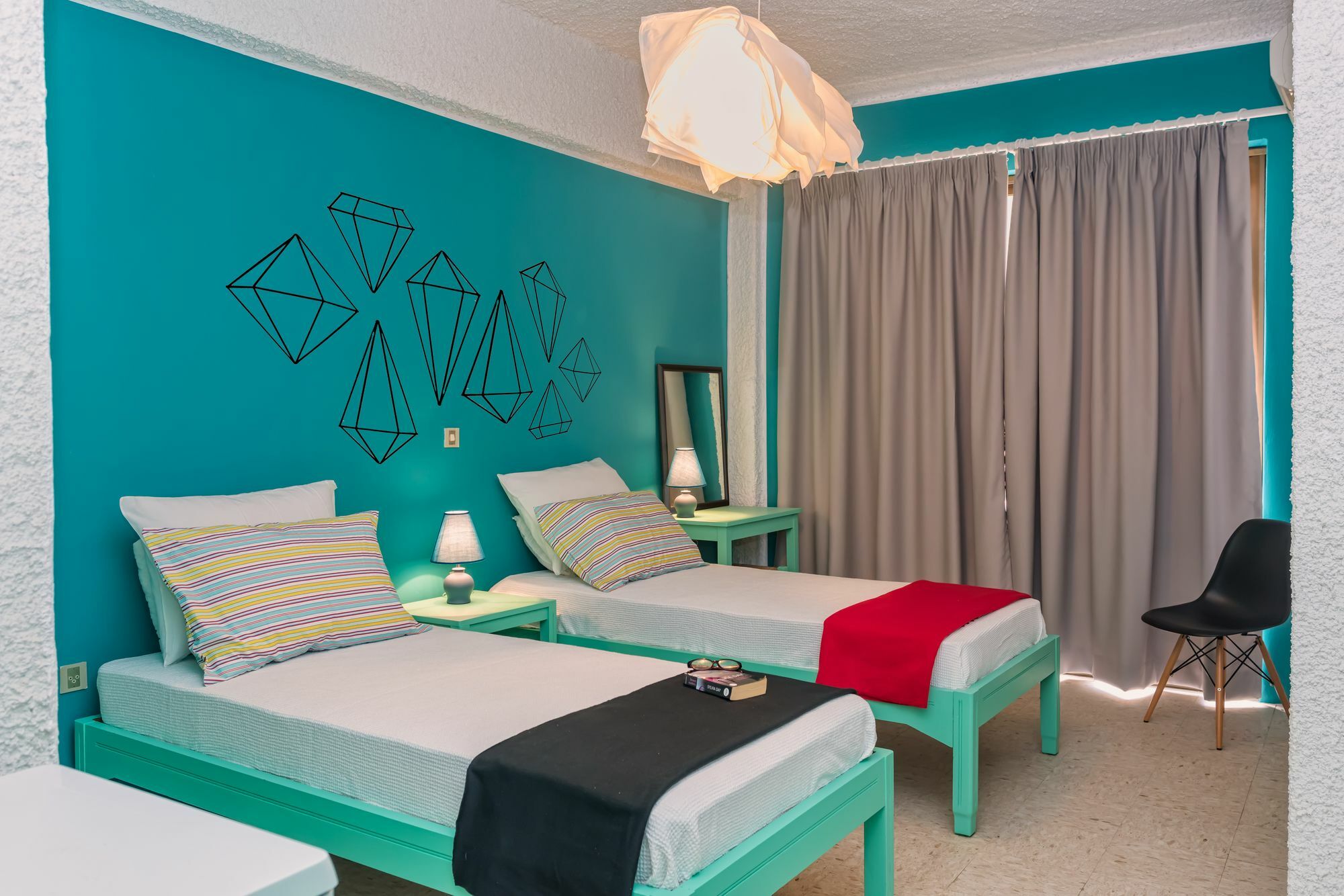 The Bongos - Socially Conscious Rooms, Part Of The Room Rate Goes To Charity Platanés Kültér fotó